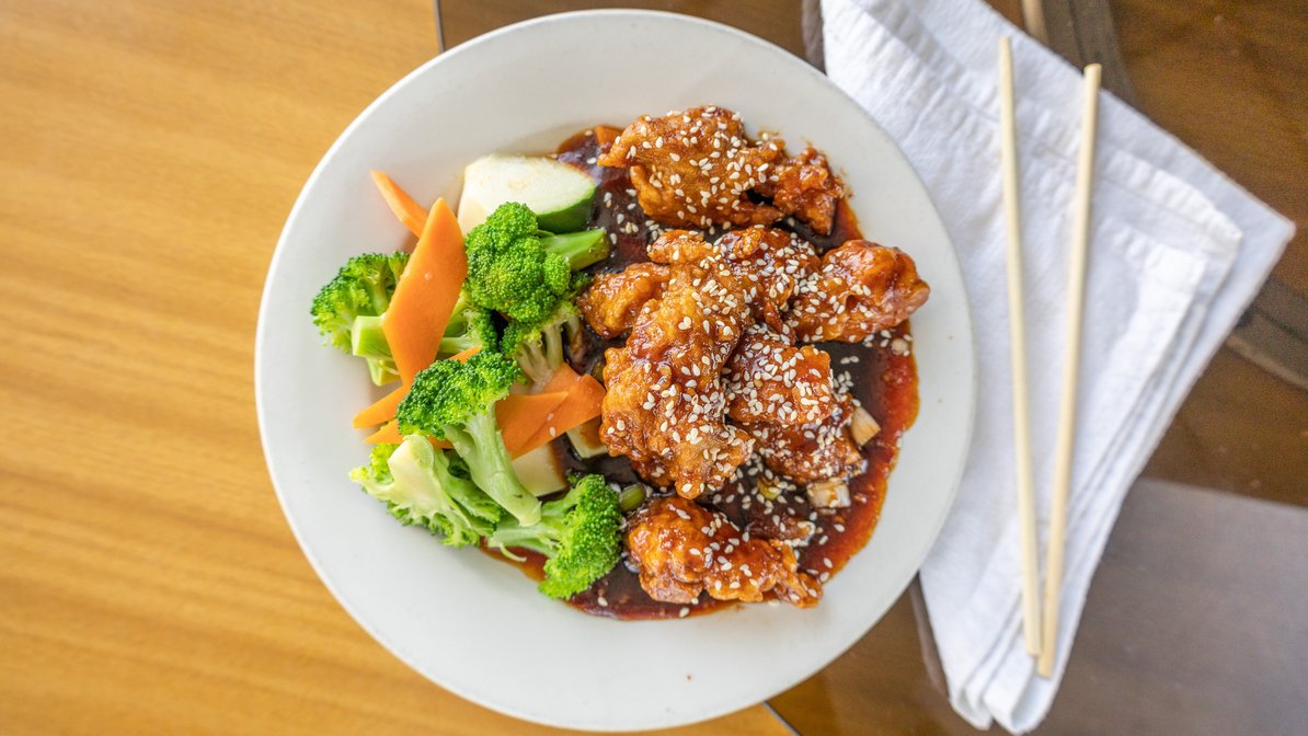 Order Sesame Chicken food online from Blue Gibbon Chinese Restaurant store, Cincinnati on bringmethat.com