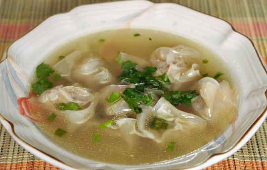 Order Veggie Wonton Soup food online from Natural Way Cafe store, Fair Lawn on bringmethat.com