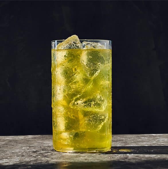 Order Passion Papaya Iced Green Tea food online from Panera store, Fayetteville on bringmethat.com