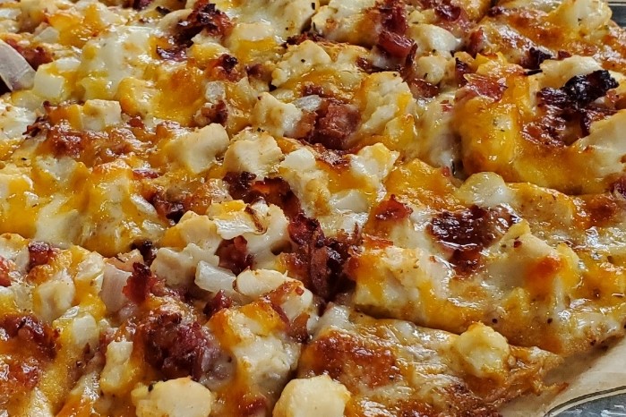 Order 9" Cajun Chicken food online from Broadway Bar & Pizza store, Rochester on bringmethat.com