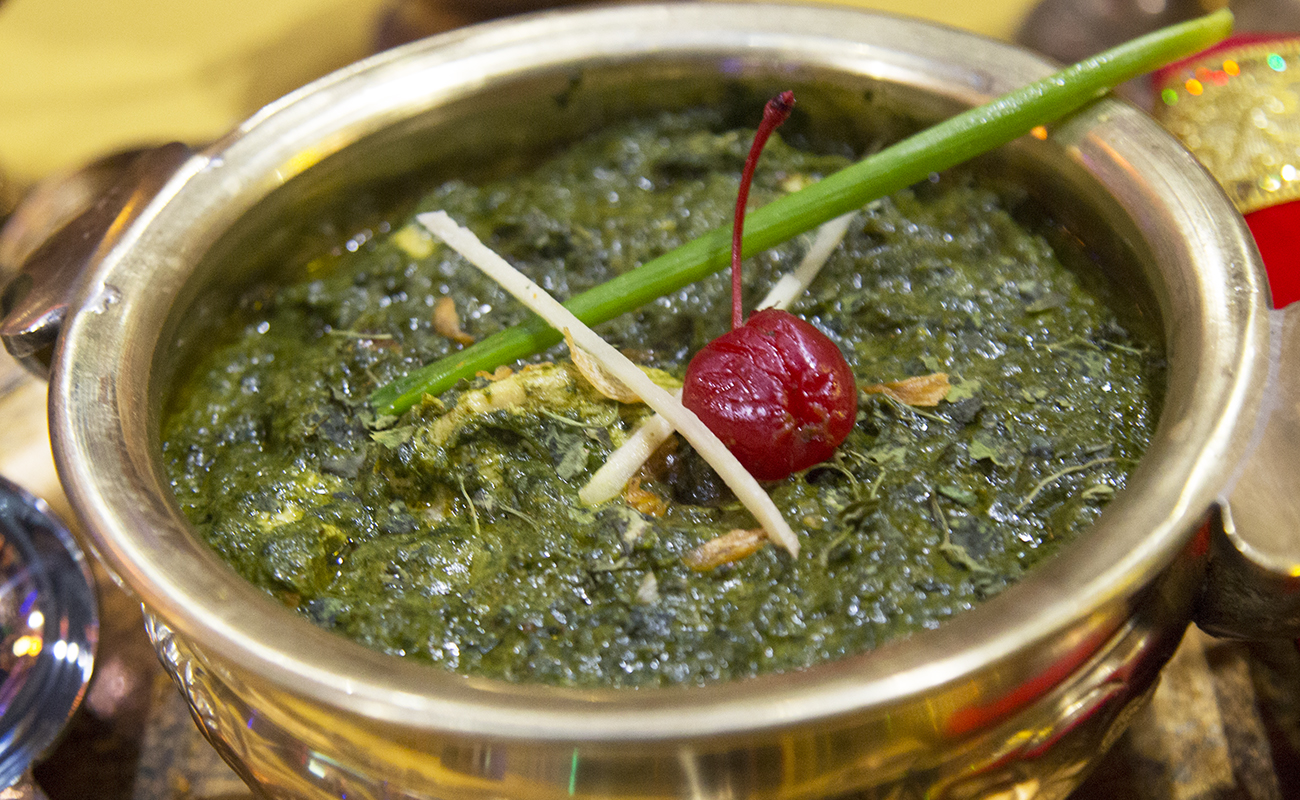 Order Chicken Saag food online from Bombay Chowk store, New York on bringmethat.com