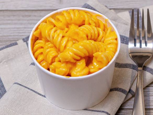 Order Mac & Cheese food online from Rotisserie Roast store, North Olmsted on bringmethat.com