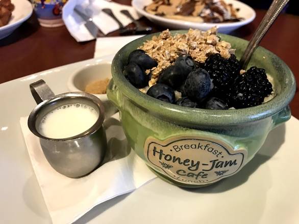 Order Crunch Berry Oatmeal food online from Honey-Jam Cafe store, Arlington Heights on bringmethat.com