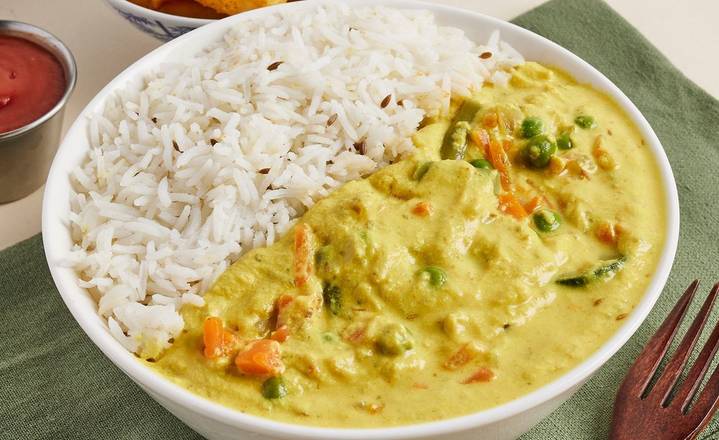 Order Veggie Kadhi Bowl food online from The Cumin Bowl store, Chicago on bringmethat.com