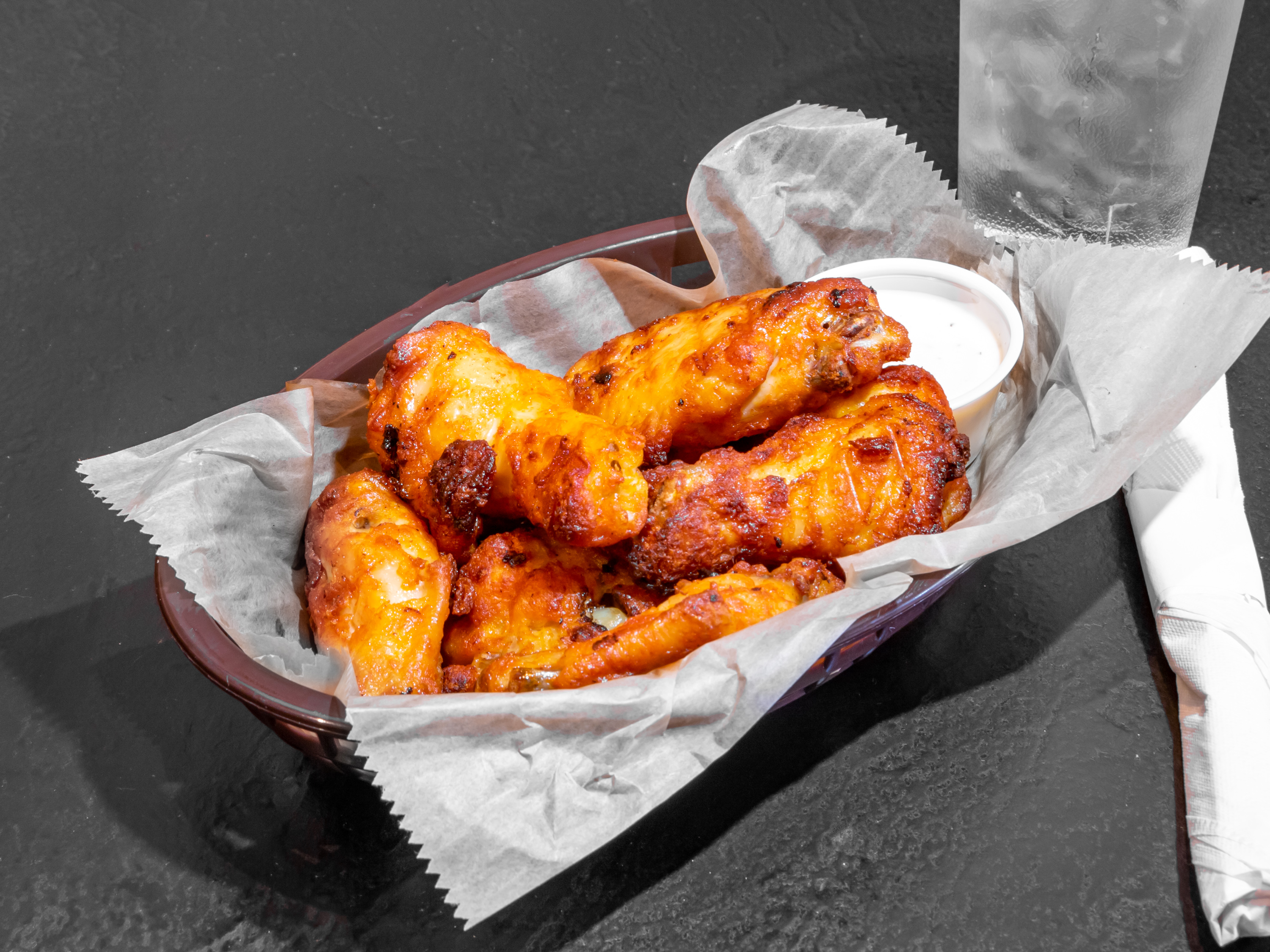 Order Hot Wings  food online from Mancinos Pizza & Grinders store, Fond Du Lac on bringmethat.com