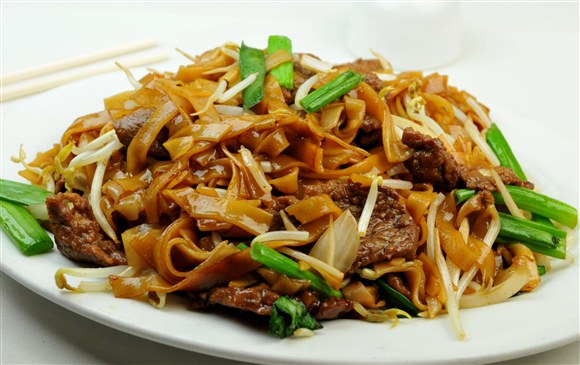 Order Beef with Flat Rice Noodle food online from Authentic Chinese store, San Antonio on bringmethat.com