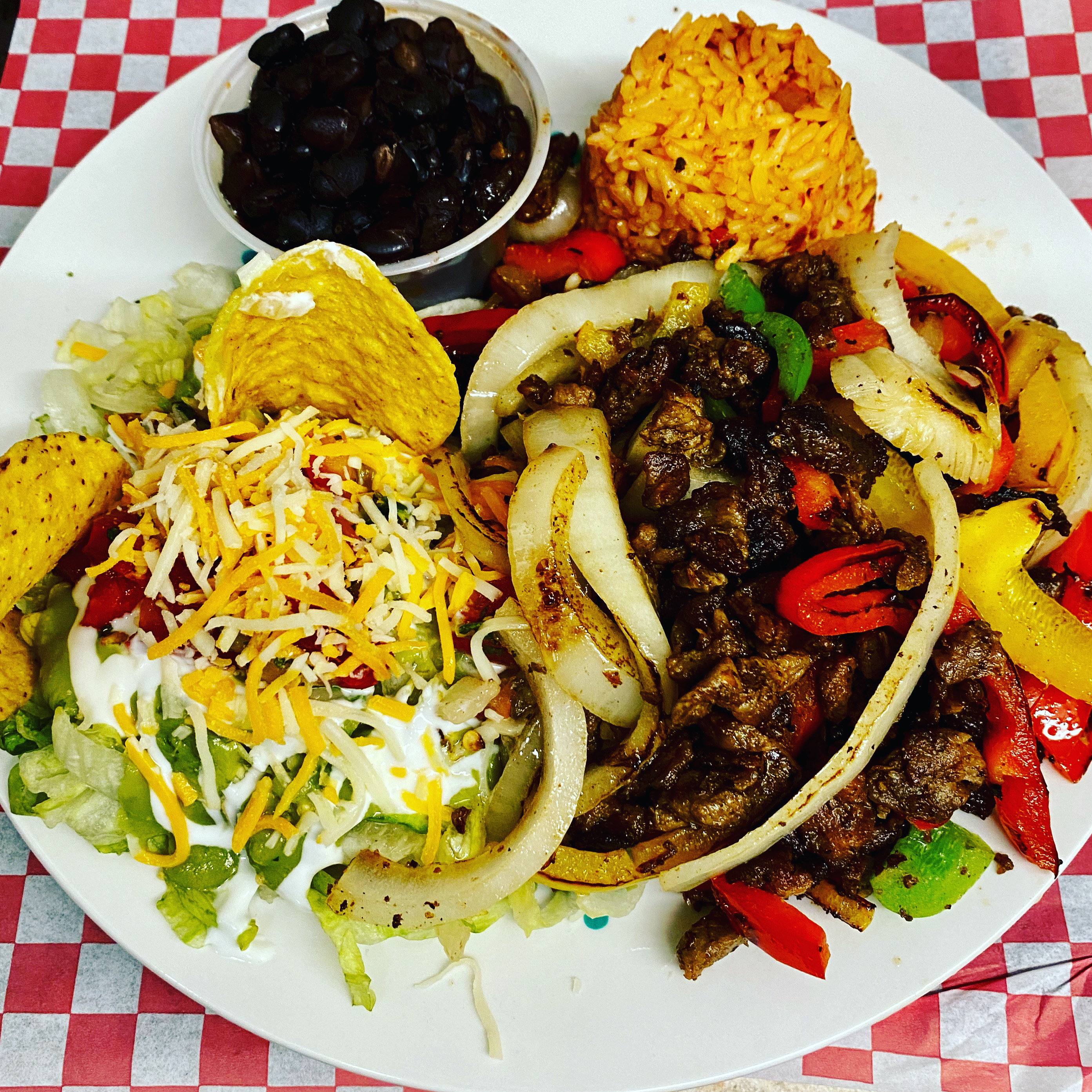 Order Fajita Plate food online from La Casita Mexican Grill store, Portland on bringmethat.com