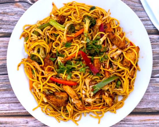 Order Chicken Chowmein food online from Everest Kitchen store, Albany on bringmethat.com