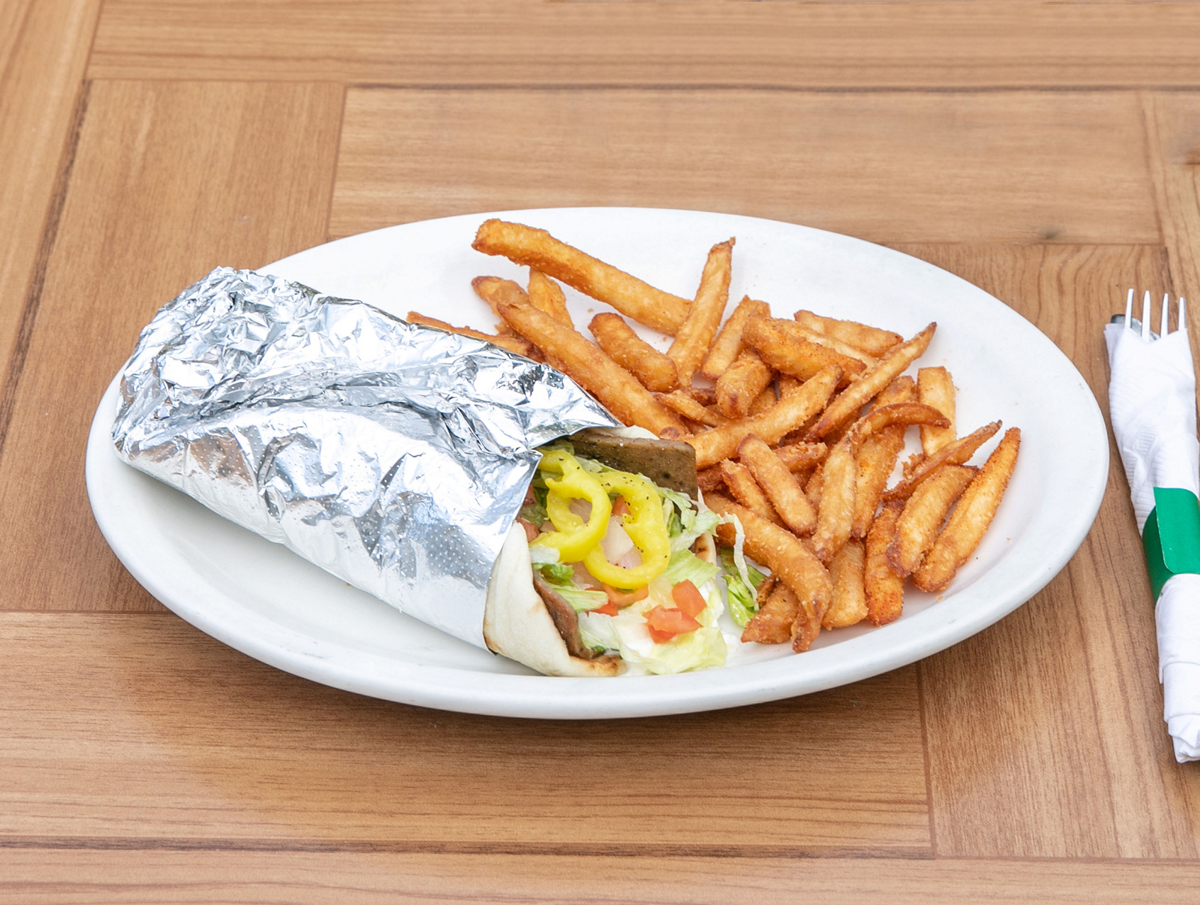 Order Supremo Gyro Sandwich food online from Lucky's Grille store, Hilliard on bringmethat.com