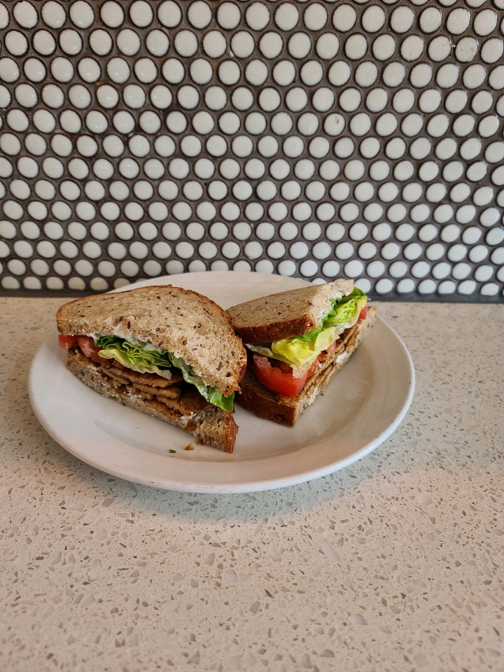 Order TLT (Tempeh, Lettuce, Tomato) food online from Fare Well store, Washington on bringmethat.com