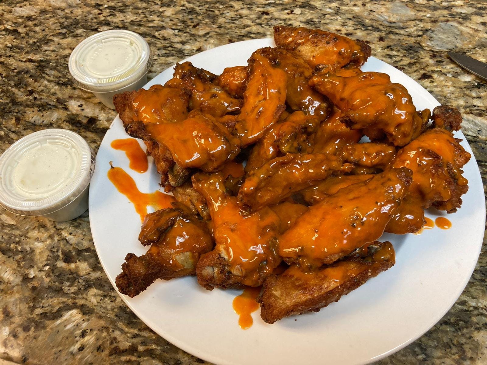 Order Traditional Wings - 6 pieces food online from Brother's Pizza Chambersburg store, Chambersburg on bringmethat.com