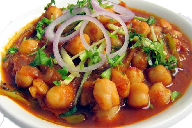 Order Channa Masala food online from Indiyas store, Egg Harbor on bringmethat.com