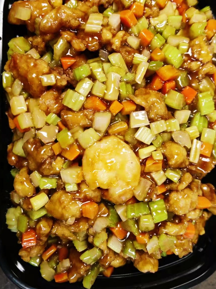 Order Chicken wShrimp Combo food online from Chang's Chinese Restaurant store, Tuscaloosa on bringmethat.com