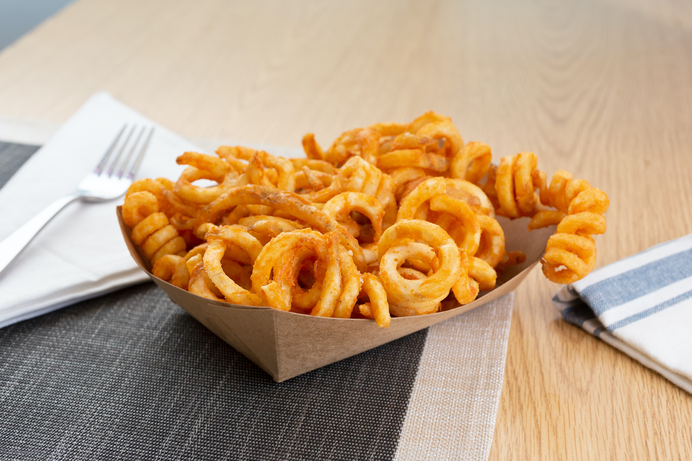 Order Curly Fries food online from Wingmen store, Roswell on bringmethat.com