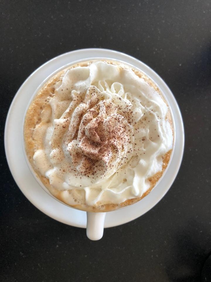 Order White HOT CHOCOLATE food online from Berlin Bistro store, Long Beach on bringmethat.com
