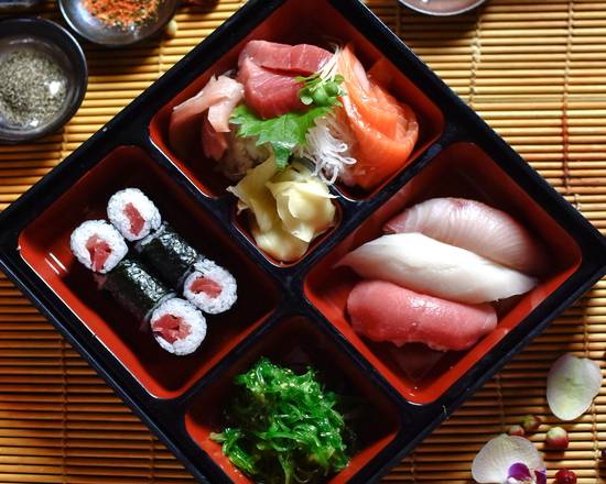 Order Osaka Bento food online from Wabi-Sabi Sushi Bar & Restaurant store, Seattle on bringmethat.com