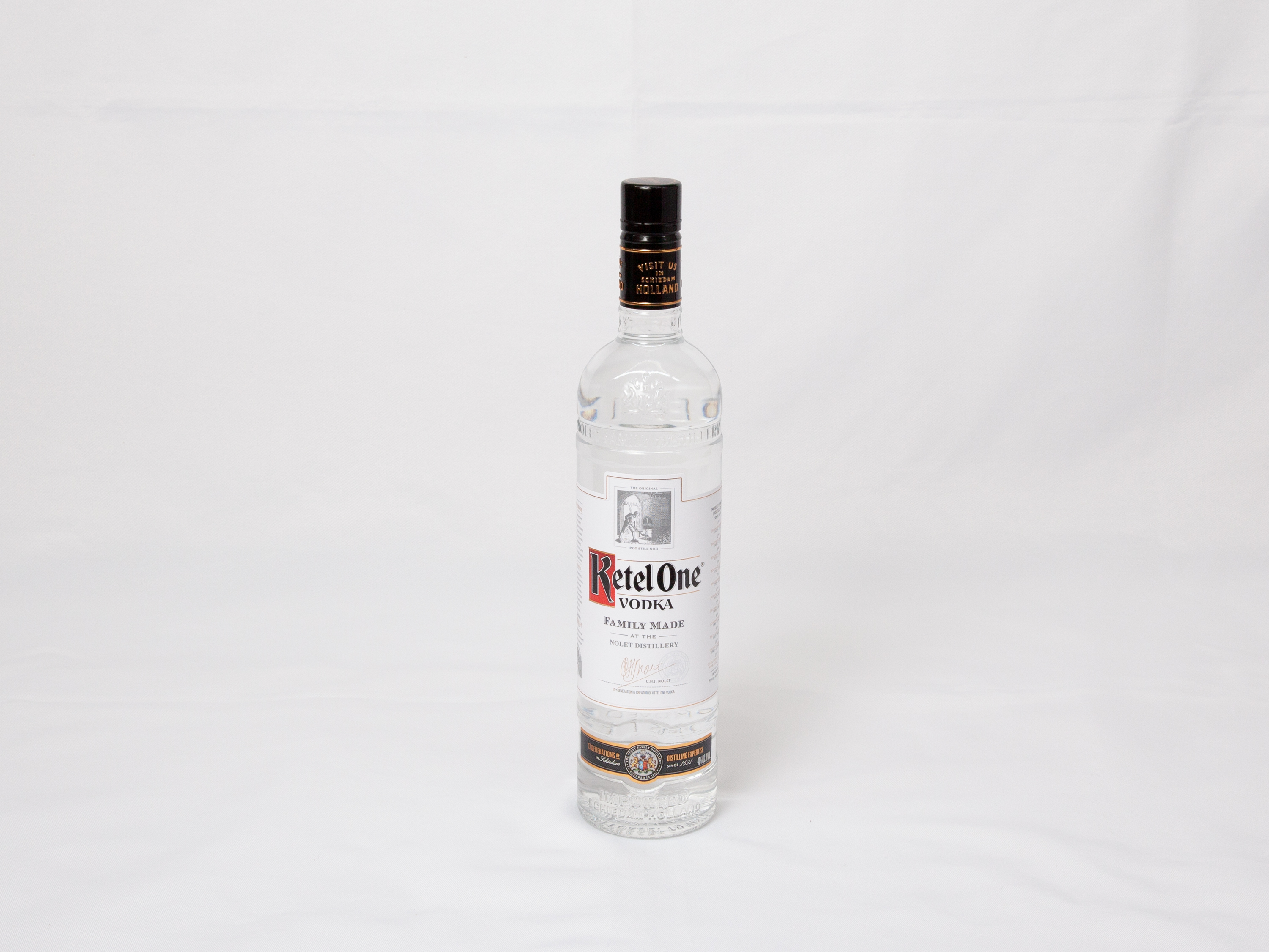 Order 750 ml Ketel One Vodka food online from Bucktown Food And Liquor store, Chicago on bringmethat.com