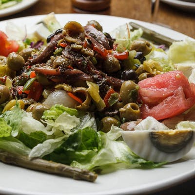 Order Italian Salad food online from Mandina's Restaurant store, Mandeville on bringmethat.com