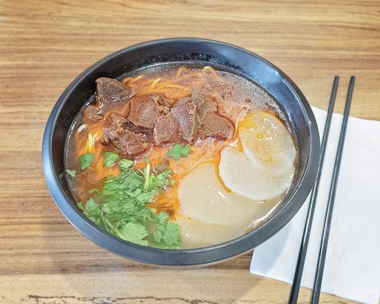Order A3. Spicy Beef Noodle Soup 红烧牛肉面 food online from Northern Cafe store, Hacienda Heights on bringmethat.com