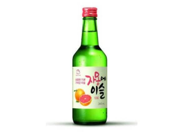 Order Jinro Grapefruit Soju - 375ml Bottle food online from Josh Wines & Liquors Inc store, New York on bringmethat.com