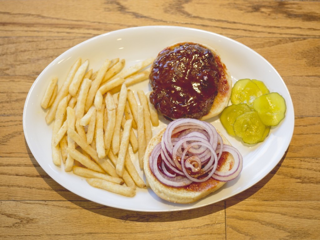 Order BBQ Burger food online from Il Forno Italiano store, Newport on bringmethat.com