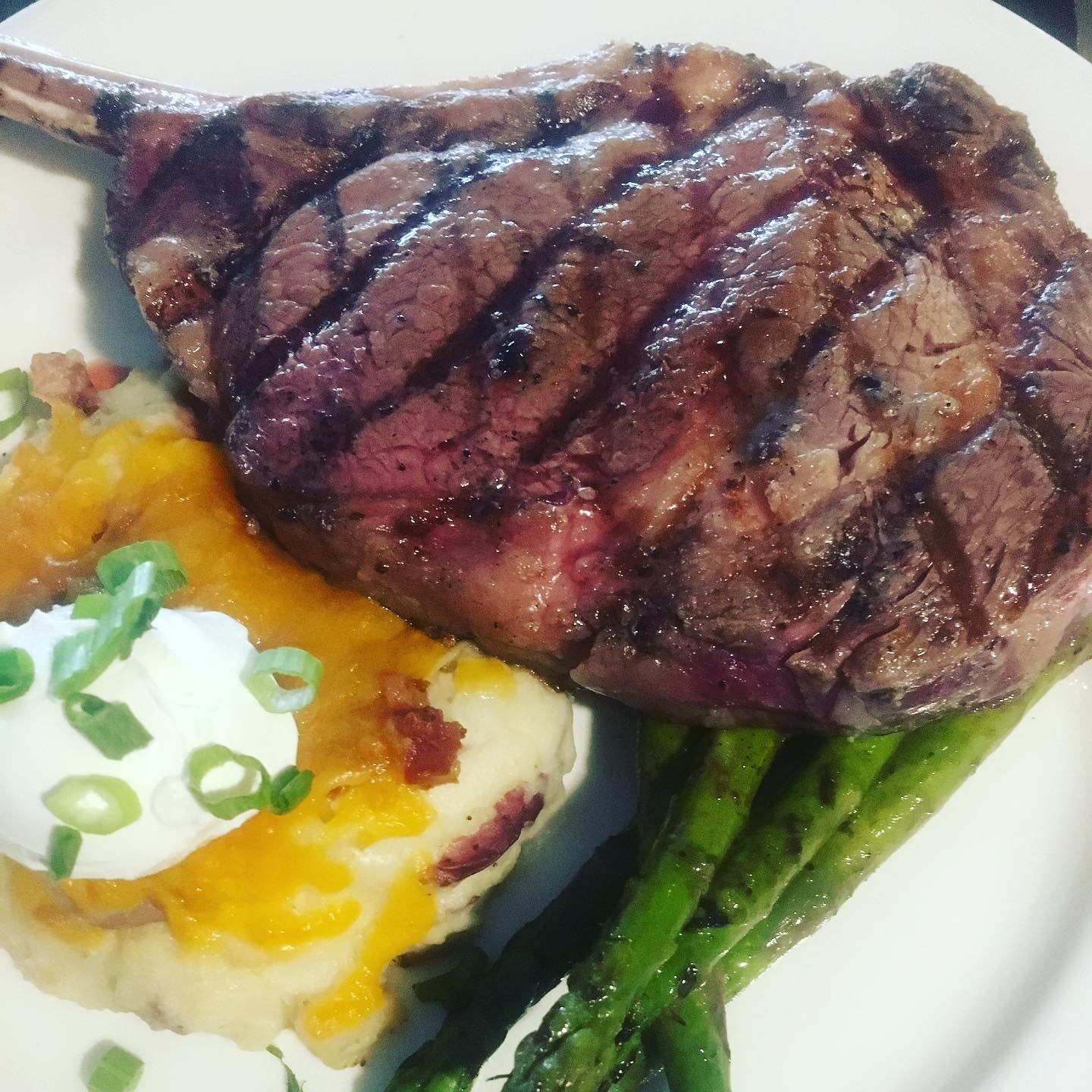 Order 14 oz. Ribeye food online from Shula 2 Steak & Sports store, Independence on bringmethat.com