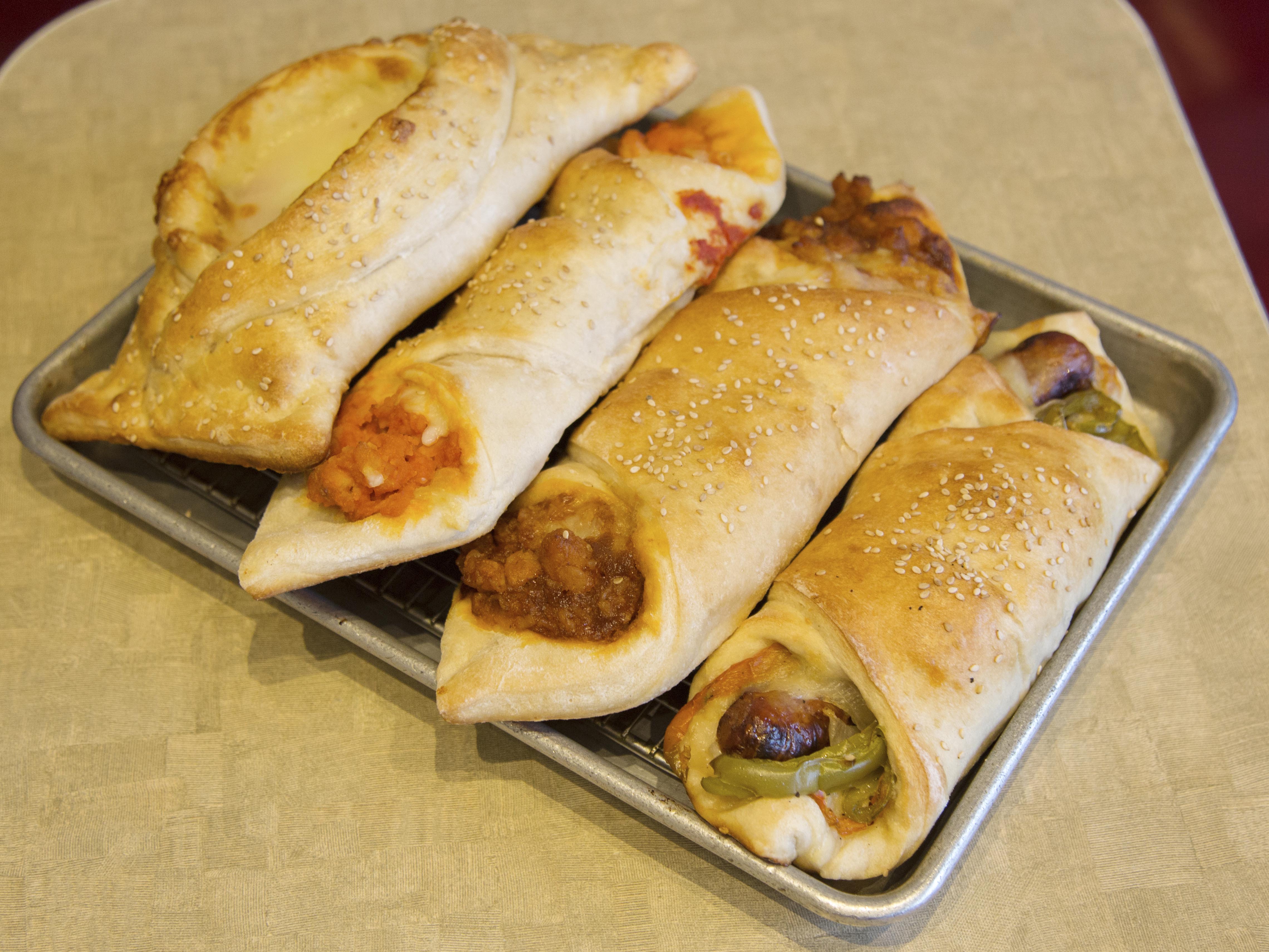 Order Sausage and Pepper Roll food online from Joanne's Gourmet store, Roslyn on bringmethat.com