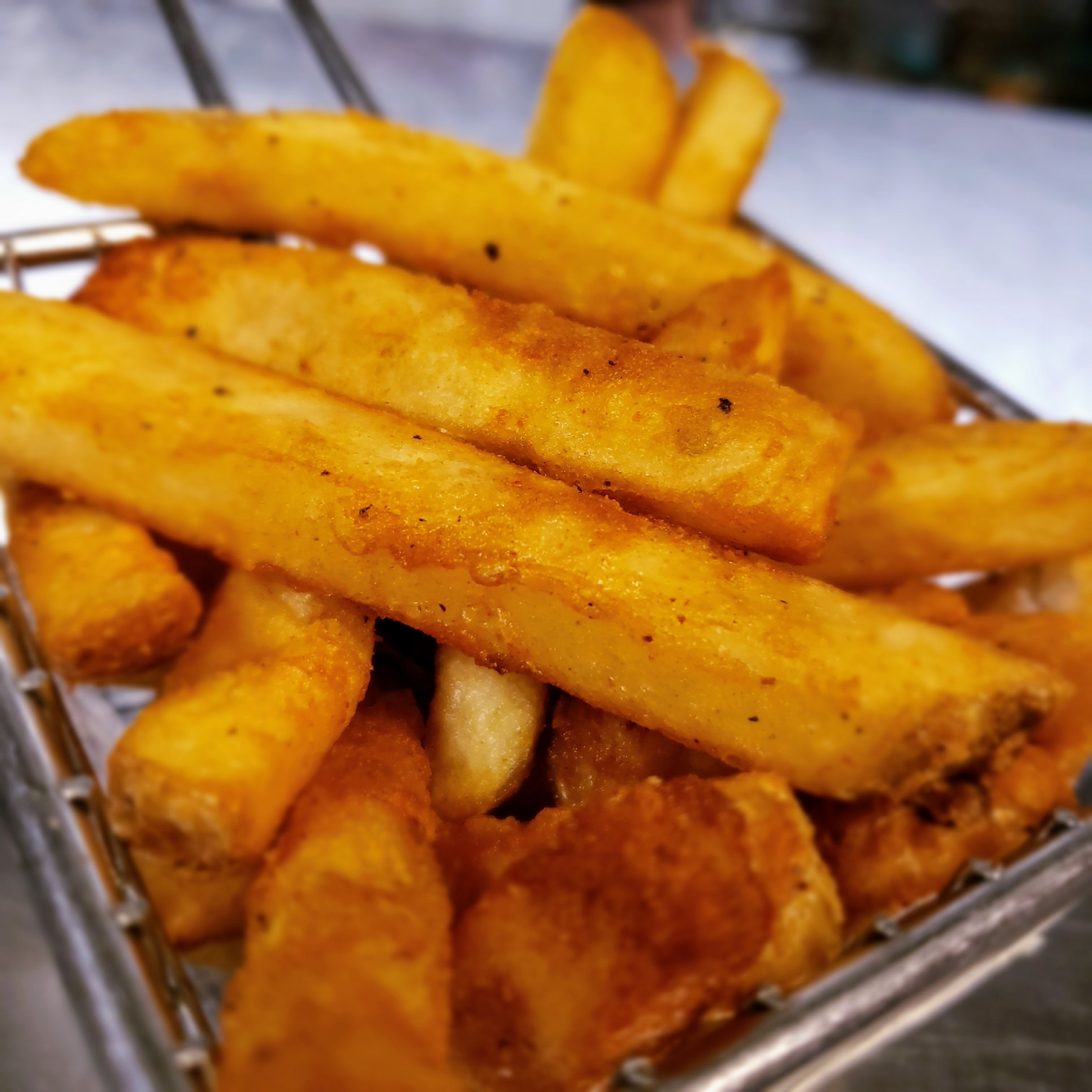 Order French Fries food online from Larry Ii Restaurant store, Vineland on bringmethat.com
