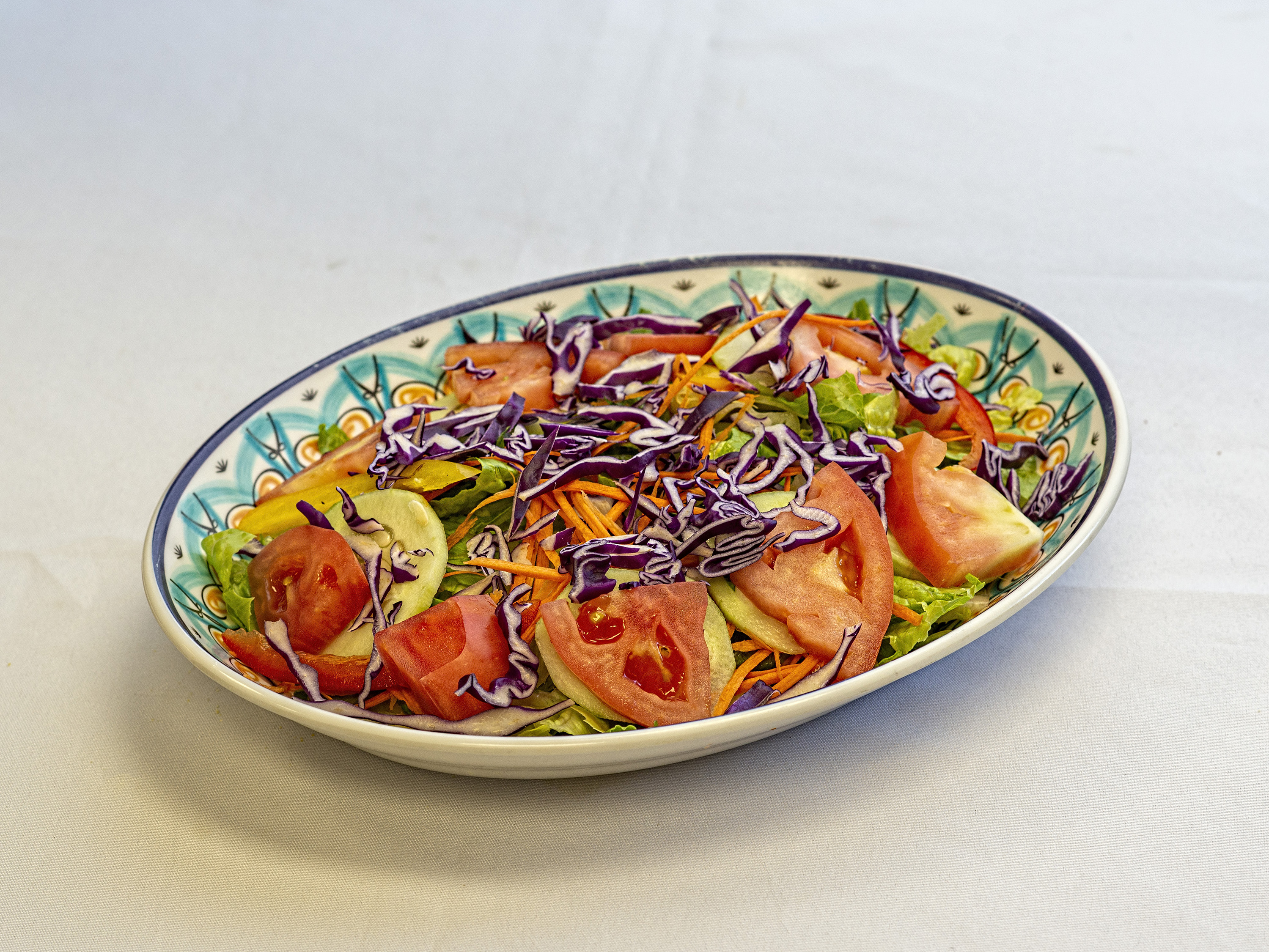 Order Garden Salad food online from Hot Bagels Abroad store, Clifton on bringmethat.com