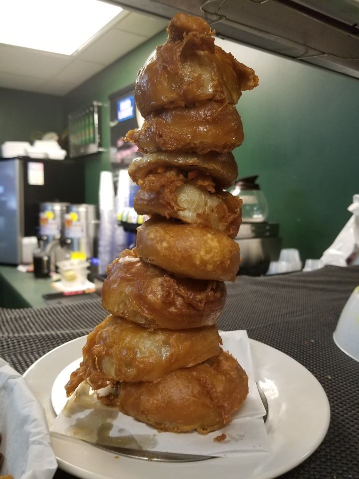 Order Beer Battered Onion Rings food online from Chuggers Bar & Grill store, Streetsboro on bringmethat.com