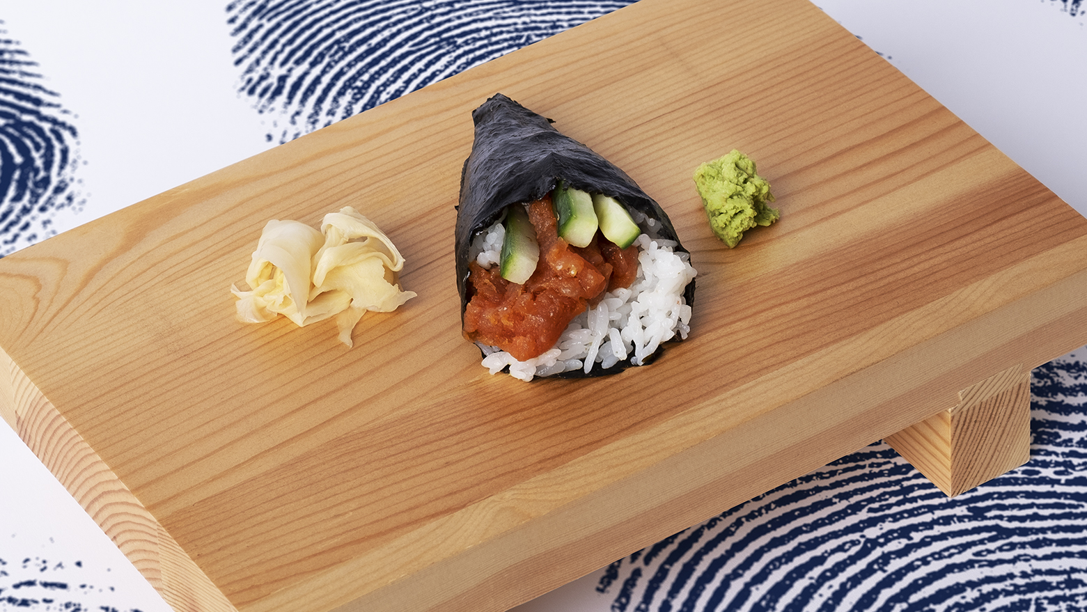 Order Spicy Tuna Hand Roll food online from Rolls Goals store, Los Angeles on bringmethat.com