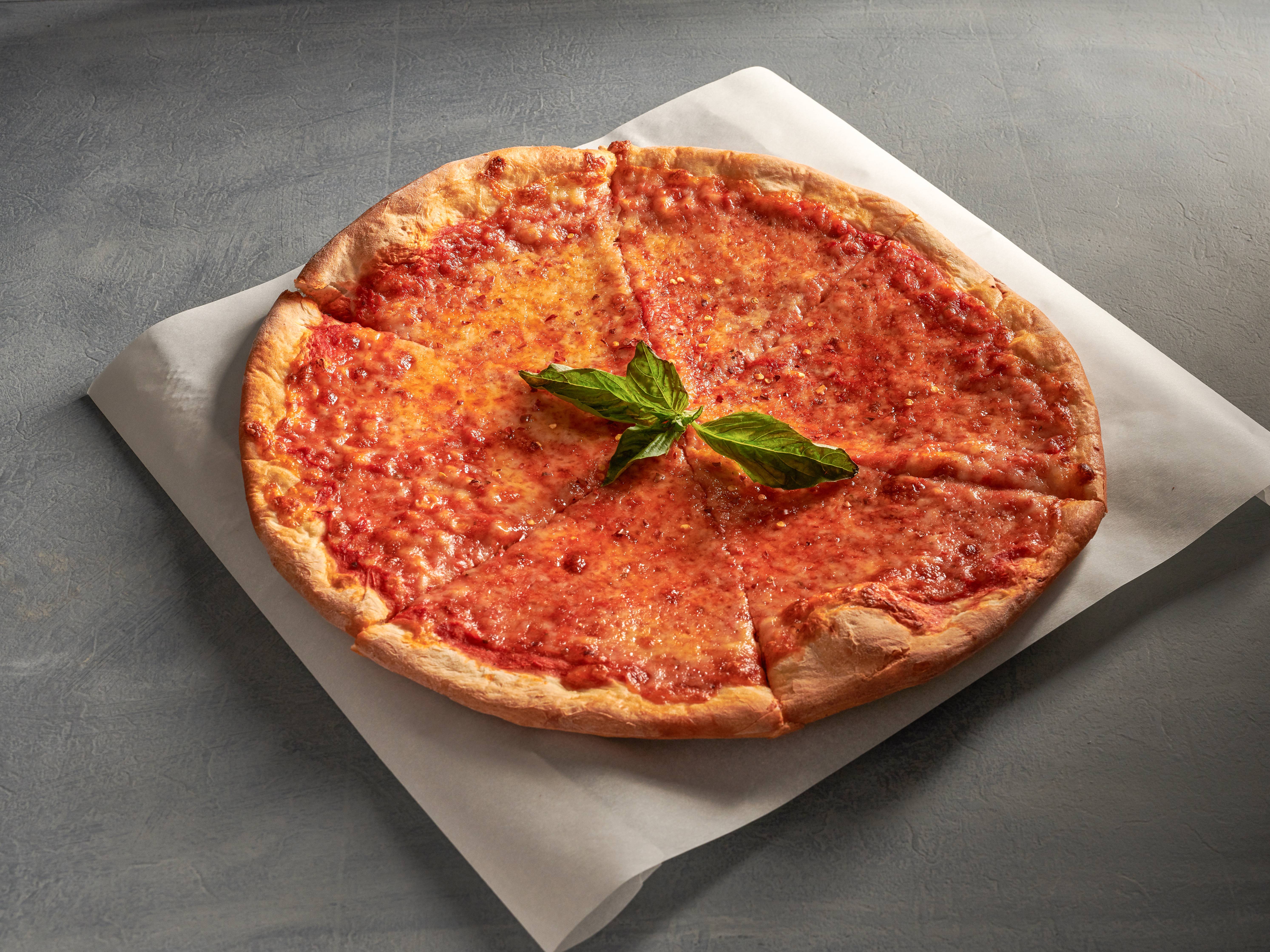 Order New York Style Pizza food online from Gregorios Trattoria store, Reston on bringmethat.com