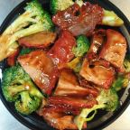 Order 102. Roast Pork with Broccoli food online from Rice King 8 store, Knoxville on bringmethat.com