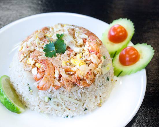 Order Crab Fried Rice food online from Thai Thai Kitchen store, Seattle on bringmethat.com