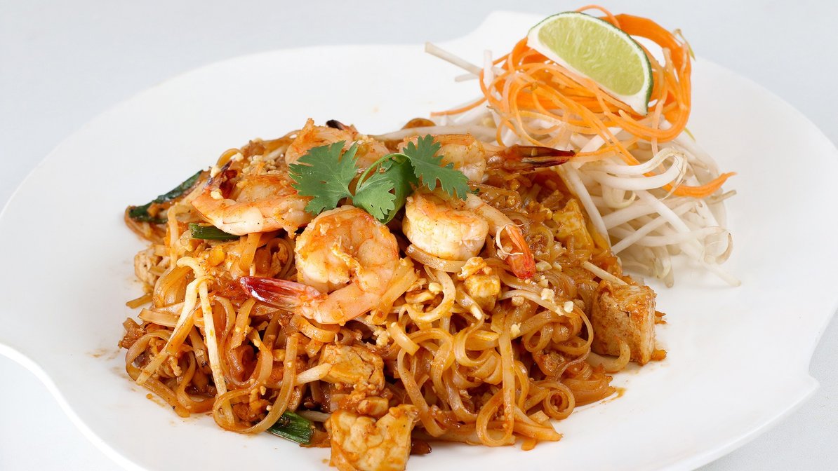 Order Pad Thai  food online from Thai House Express store, San Francisco on bringmethat.com