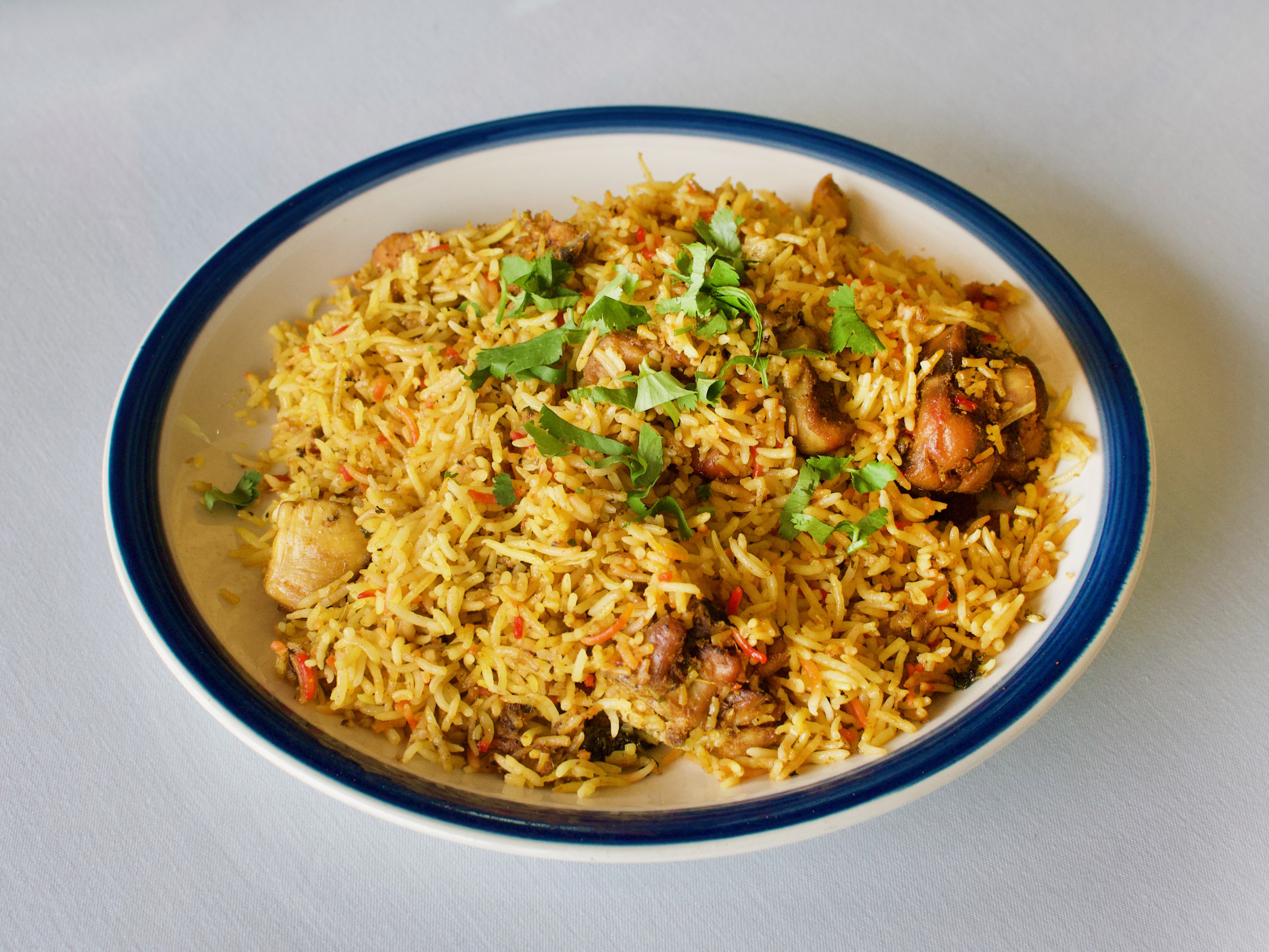 Order Chicken Biryani food online from Mughal Oasis Restaurant store, Springfield on bringmethat.com