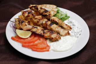 Order Souvlaki Chicken Platter food online from BZ Grill store, Queens on bringmethat.com