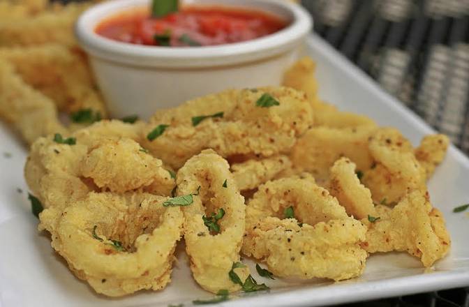 Order Fried Calamari food online from Bambinelli Roswell store, Roswell on bringmethat.com