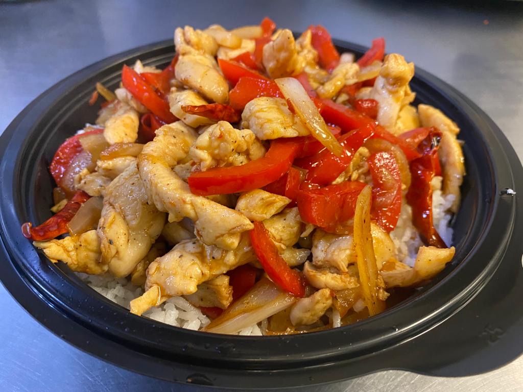 Order Chilli Chicken Plate with Egg Fried Rice food online from Fresh Millions Restaurant store, Gilbert on bringmethat.com