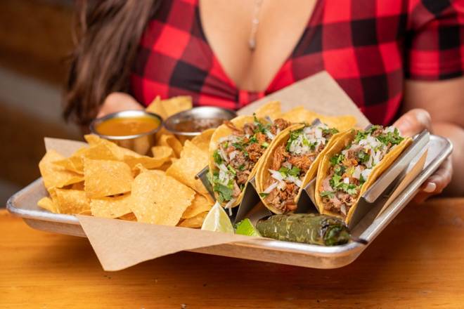 Order Street Tacos food online from Twin Peaks store, Indianapolis on bringmethat.com