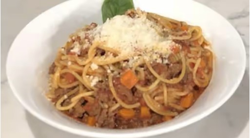 Order Spaghetti Bolognese food online from Wings & Things store, Monterey on bringmethat.com