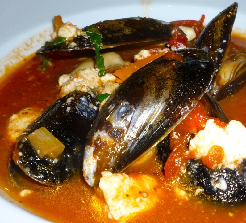Order Mussels Saganaki food online from Meraki Taverna store, Armonk on bringmethat.com