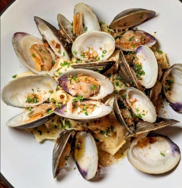 Order Clams Bianco food online from The Point store, Albany on bringmethat.com