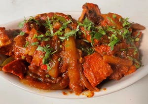 Order Karhair Tikka Chicken food online from Crown of India store, Los Angeles on bringmethat.com