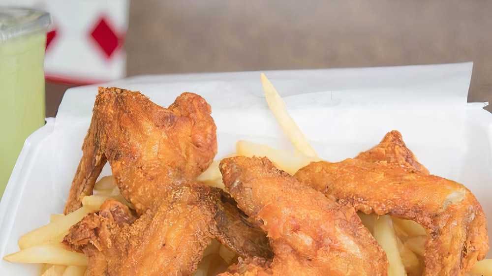 Order Chicken Wings 20 Pieces Combo - Combo food online from Super Kennedy Chicken store, Bronx on bringmethat.com