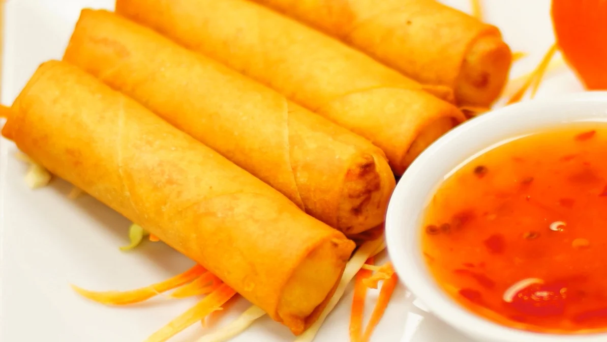 Order Crispy Rolls (4pcs)   (A3) food online from Thai Arroy store, Baltimore on bringmethat.com