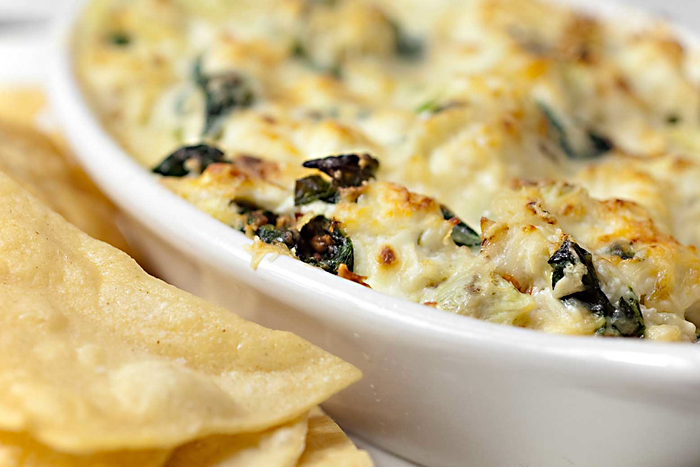 Order Spinach and Artichoke Dip food online from Constantine's Delicatessen store, Bayside on bringmethat.com