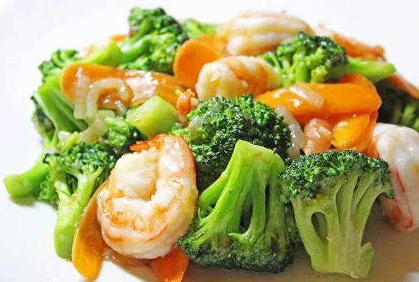 Order Shrimp Broccoli food online from 135 Chinese Restaurant store, Lakewood on bringmethat.com