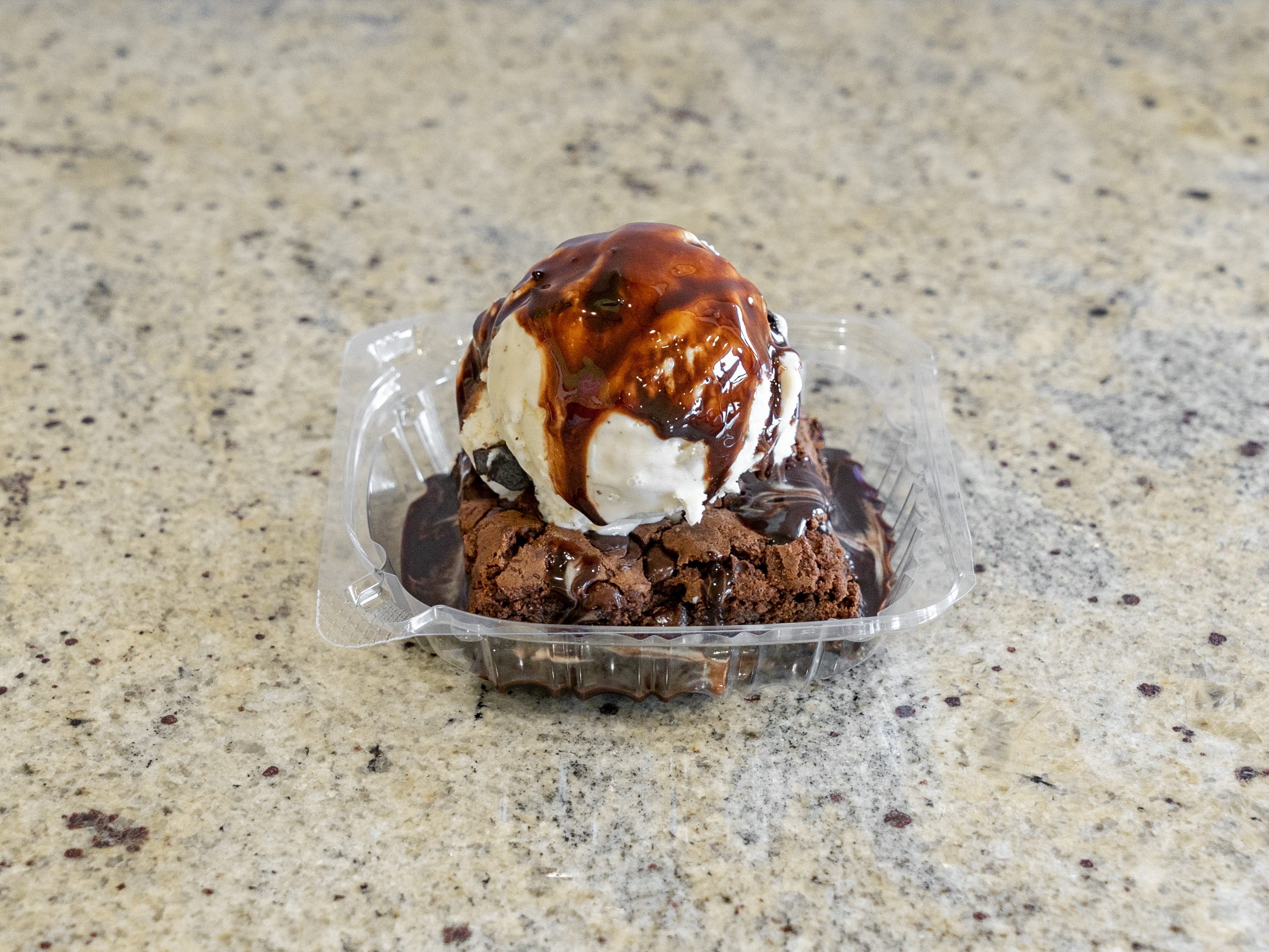 Order Brownie a la Mode food online from Picc Ice Cream store, Old Forge on bringmethat.com