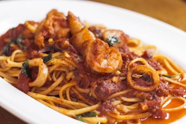 Order Seafood Linguine food online from Osteria Via Stato store, Chicago on bringmethat.com